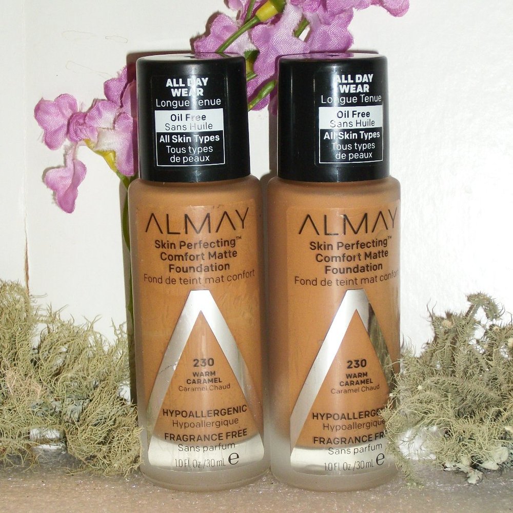 2 ALMAY Skin Perfecting Comfort Matte Foundation 230 Warm Caramel